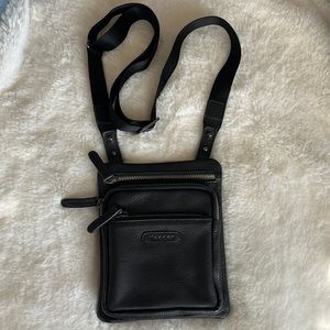 Real Leather Crossbody Wallet/Bag